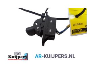 Used Central locking switch Mitsubishi Space Star (DG) 1.8 16V GDI Price € 10,00 Margin scheme offered by Autorecycling Kuijpers