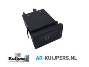 Used Frontscreen heating switch Volkswagen Sharan (7M8/M9/M6) 1.8 Turbo 20V Price € 10,00 Margin scheme offered by Autorecycling Kuijpers