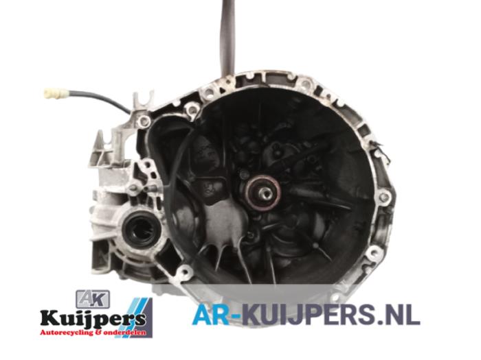 Gebrauchte Getriebe Renault Grand Scénic II (JM) 2.0 16V Turbo Preis € 200,00 Margenregelung angeboten von Autorecycling Kuijpers