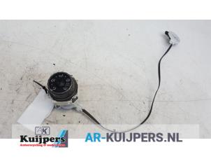 Used Heater switch Toyota Yaris II (P9) 1.3 16V VVT-i Price € 25,00 Margin scheme offered by Autorecycling Kuijpers
