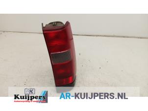 Używane Tylne swiatlo pozycyjne prawe Volvo V70 (GW/LW/LZ) 2.5 T Turbo 20V Cena € 15,00 Procedura marży oferowane przez Autorecycling Kuijpers