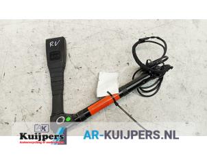 Used Front seatbelt buckle, right Fiat Croma (194) 2.2 MPI 16V Price € 50,00 Margin scheme offered by Autorecycling Kuijpers