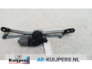 Used Wiper motor + mechanism Fiat Croma (194) 2.2 MPI 16V Price € 50,00 Margin scheme offered by Autorecycling Kuijpers