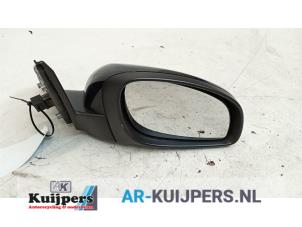 Używane Lusterko zewnetrzne prawe Opel Vectra C 2.2 DIG 16V Cena € 20,00 Procedura marży oferowane przez Autorecycling Kuijpers
