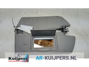 Used Sun visor Opel Zafira (M75) 2.2 16V Direct Ecotec Price € 20,00 Margin scheme offered by Autorecycling Kuijpers