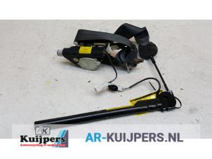 Used Front seatbelt, right Renault Clio III (BR/CR) 1.5 dCi 105 FAP Price € 30,00 Margin scheme offered by Autorecycling Kuijpers