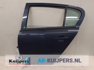 Usagé Portière 4portes arrière gauche Opel Astra H (L48) 1.6 16V Prix € 39,00 Règlement à la marge proposé par Autorecycling Kuijpers