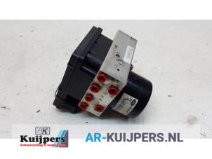 Usagé Pompe ABS Landrover Freelander Hard Top 2.5 V-6 Prix € 90,00 Règlement à la marge proposé par Autorecycling Kuijpers
