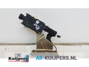 Used Convertible lock Citroen C3 Pluriel (HB) 1.4 Price € 35,00 Margin scheme offered by Autorecycling Kuijpers