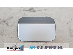 Used Tank cap cover BMW 5 serie (E60) 525i 24V Price € 20,00 Margin scheme offered by Autorecycling Kuijpers