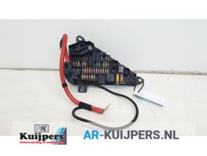 Used Fuse box BMW 5 serie (E60) 525i 24V Price € 40,00 Margin scheme offered by Autorecycling Kuijpers