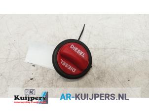 Used Fuel cap Mercedes B (W245,242) 2.0 B-180 CDI 16V Price € 12,50 Margin scheme offered by Autorecycling Kuijpers