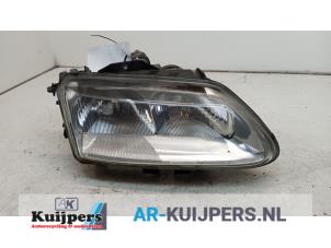 Używane Reflektor prawy Renault Espace (JE) 1.9 dTi Cena € 18,00 Procedura marży oferowane przez Autorecycling Kuijpers