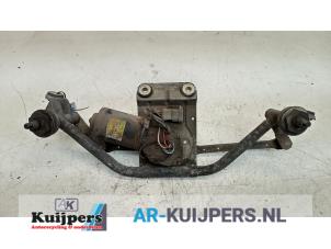 Used Wiper motor + mechanism Renault Espace (JE) 1.9 dTi Price € 30,00 Margin scheme offered by Autorecycling Kuijpers