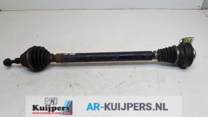 Used Front drive shaft, right Seat Leon (1P1) 2.0 TDI 16V FR Price € 30,00 Margin scheme offered by Autorecycling Kuijpers