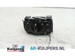 Gebrauchte Licht Schalter BMW 1 serie (E87/87N) 120i 16V Preis € 10,00 Margenregelung angeboten von Autorecycling Kuijpers