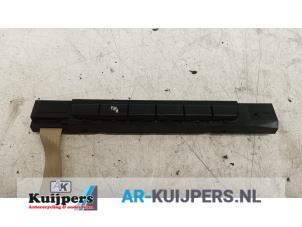 Used PDC switch BMW 1 serie (E87/87N) 120i 16V Price € 25,00 Margin scheme offered by Autorecycling Kuijpers
