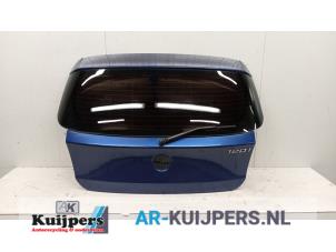 Używane Tylna klapa BMW 1 serie (E87/87N) 120i 16V Cena € 75,00 Procedura marży oferowane przez Autorecycling Kuijpers
