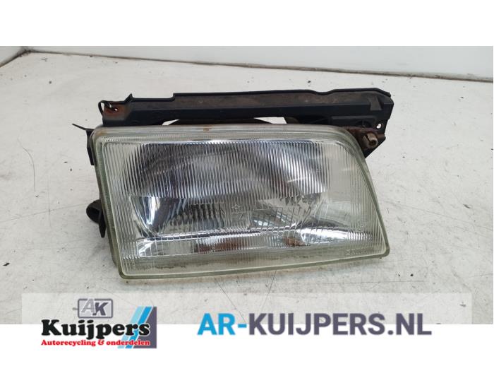 Headlights, right with part number 007 stock | ProxyParts.com