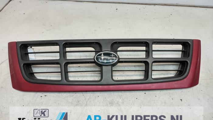 Grille from a Subaru Forester (SF) 2.0 16V X 2000
