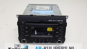 Used Radio CD player Kia Sorento II (XM) 2.2 CRDi 16V VGT 4x4 Price € 50,00 Margin scheme offered by Autorecycling Kuijpers