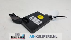 Usados Amplificador de antena Audi A6 Quattro (C6) 3.2 V6 24V FSI Precio € 35,00 Norma de margen ofrecido por Autorecycling Kuijpers