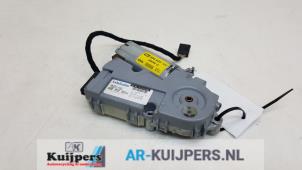 Used Sunroof motor Audi A6 Quattro (C6) 3.2 V6 24V FSI Price € 70,00 Margin scheme offered by Autorecycling Kuijpers