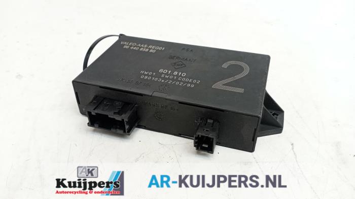 Begagnade PDC-modul Peugeot 307 SW (3H) 1.6 16V Pris € 15,00 Marginaltabell erbjuds av Autorecycling Kuijpers