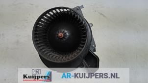 Usados Motor de ventilador de calefactor Chrysler 300 C 2.7 V6 24V Precio € 60,00 Norma de margen ofrecido por Autorecycling Kuijpers