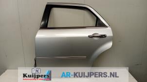 Używane Drzwi lewe tylne wersja 4-drzwiowa Chrysler 300 C 2.7 V6 24V Cena € 150,00 Procedura marży oferowane przez Autorecycling Kuijpers