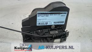 Used Front door lock mechanism 4-door, right BMW 7 serie (E65/E66/E67) 730d,Ld 3.0 24V Price € 35,00 Margin scheme offered by Autorecycling Kuijpers