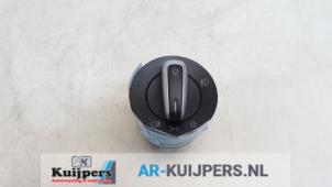 Usados Interruptor de luz Volkswagen Golf VI (5K1) 1.6 Precio € 10,00 Norma de margen ofrecido por Autorecycling Kuijpers