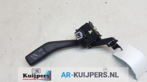 Usados Interruptor de indicador de dirección Volkswagen Golf VI (5K1) 1.6 Precio € 15,00 Norma de margen ofrecido por Autorecycling Kuijpers