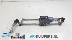Used Wiper motor + mechanism Volkswagen Golf VI (5K1) 1.6 Price € 13,00 Margin scheme offered by Autorecycling Kuijpers