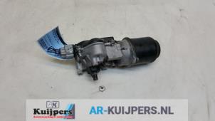 Used Front wiper motor Mitsubishi L-200 2.5 DI-D 4x4 Price € 40,00 Margin scheme offered by Autorecycling Kuijpers