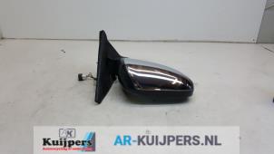 Used Wing mirror, right Mitsubishi L-200 2.5 DI-D 4x4 Price € 50,00 Margin scheme offered by Autorecycling Kuijpers