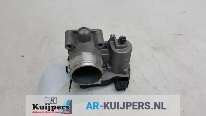 Używane Przepustnica Fiat 500/595/695 1.4 T-Jet 16V Esse Esse Cena € 60,00 Procedura marży oferowane przez Autorecycling Kuijpers
