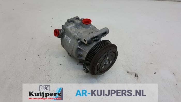 Usagé Compresseur de clim Fiat 500/595/695 1.4 T-Jet 16V Esse Esse Prix € 60,00 Règlement à la marge proposé par Autorecycling Kuijpers