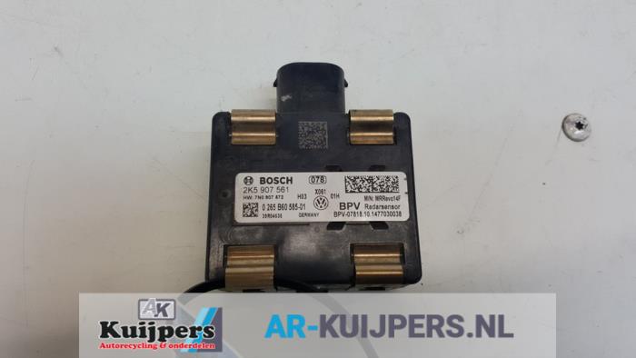 Begagnade Farthållarsensor Volkswagen Caddy IV 2.0 TDI 102 Pris € 95,00 Marginaltabell erbjuds av Autorecycling Kuijpers
