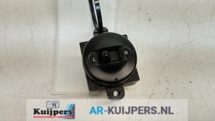 Usados Interruptor de retrovisor Kia Picanto (BA) 1.0 12V Precio € 10,00 Norma de margen ofrecido por Autorecycling Kuijpers