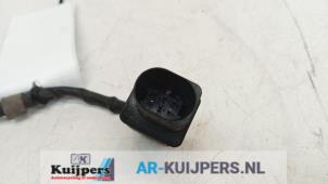 Sonde lambda d'un Volkswagen Transporter T5 2.0 TDI DRF 2010
