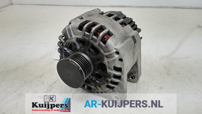 Używane Pradnica Volvo S40 (VS) 1.9 D 115 Cena € 25,00 Procedura marży oferowane przez Autorecycling Kuijpers
