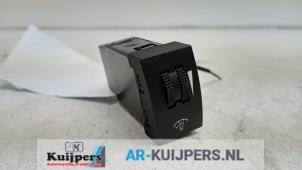 Gebrauchte Schalter Kia Venga 1.4 CVVT 16V Preis € 15,00 Margenregelung angeboten von Autorecycling Kuijpers