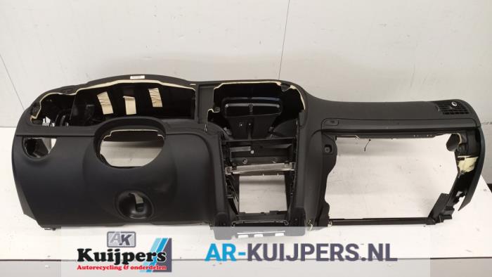 Używane Panel Saab 9-3 II Sport Sedan (YS3F) 1.8t 16V Cena € 150,00 Procedura marży oferowane przez Autorecycling Kuijpers