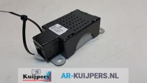 Used Antenna Amplifier Volkswagen Golf VI (5K1) 1.4 TSI 160 16V Price € 10,00 Margin scheme offered by Autorecycling Kuijpers