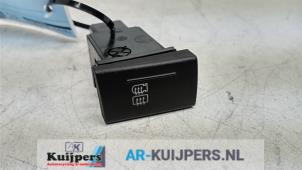 Used Rear window heating switch Ssang Yong Rexton 2.9 TD RJ 290 Price € 10,00 Margin scheme offered by Autorecycling Kuijpers