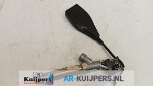 Used Front seatbelt buckle, right Opel Vivaro 2.5 DTI 16V Price € 40,00 Margin scheme offered by Autorecycling Kuijpers