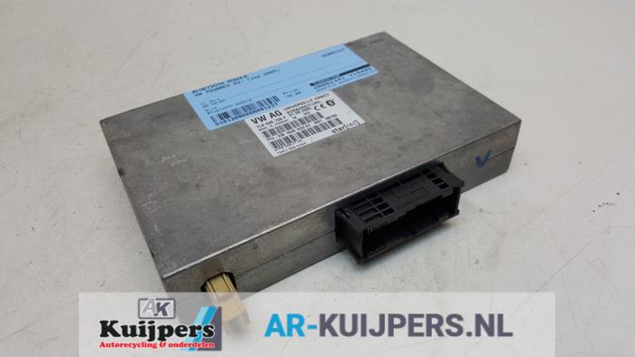 Begagnade Bluetooth-modul Volkswagen Touareg (7LA/7L6) 5.0 TDI V10 Pris € 40,00 Marginaltabell erbjuds av Autorecycling Kuijpers
