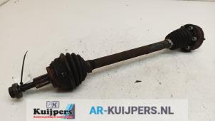 Usagé Cardan gauche (transmission) Volkswagen Golf V (1K1) 1.4 FSI 16V Prix € 18,00 Règlement à la marge proposé par Autorecycling Kuijpers