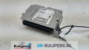 Used Airbag Module Renault Clio III Estate/Grandtour (KR) 1.6 16V Price € 55,00 Margin scheme offered by Autorecycling Kuijpers